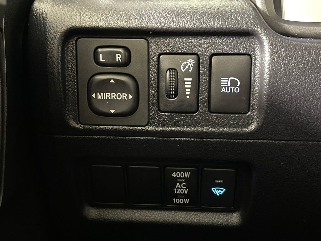 Certified 2022 Toyota 4Runner SR5 Premium w/ Moonroof Package image 28