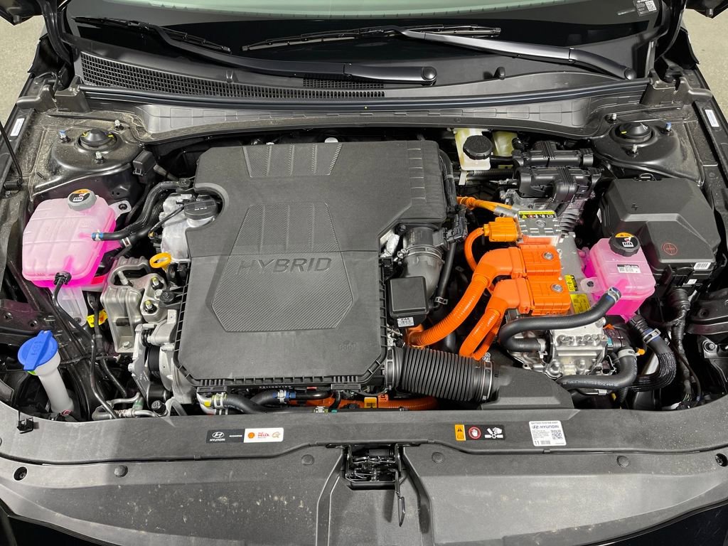 New 2026 Hyundai Elantra Sport image 9