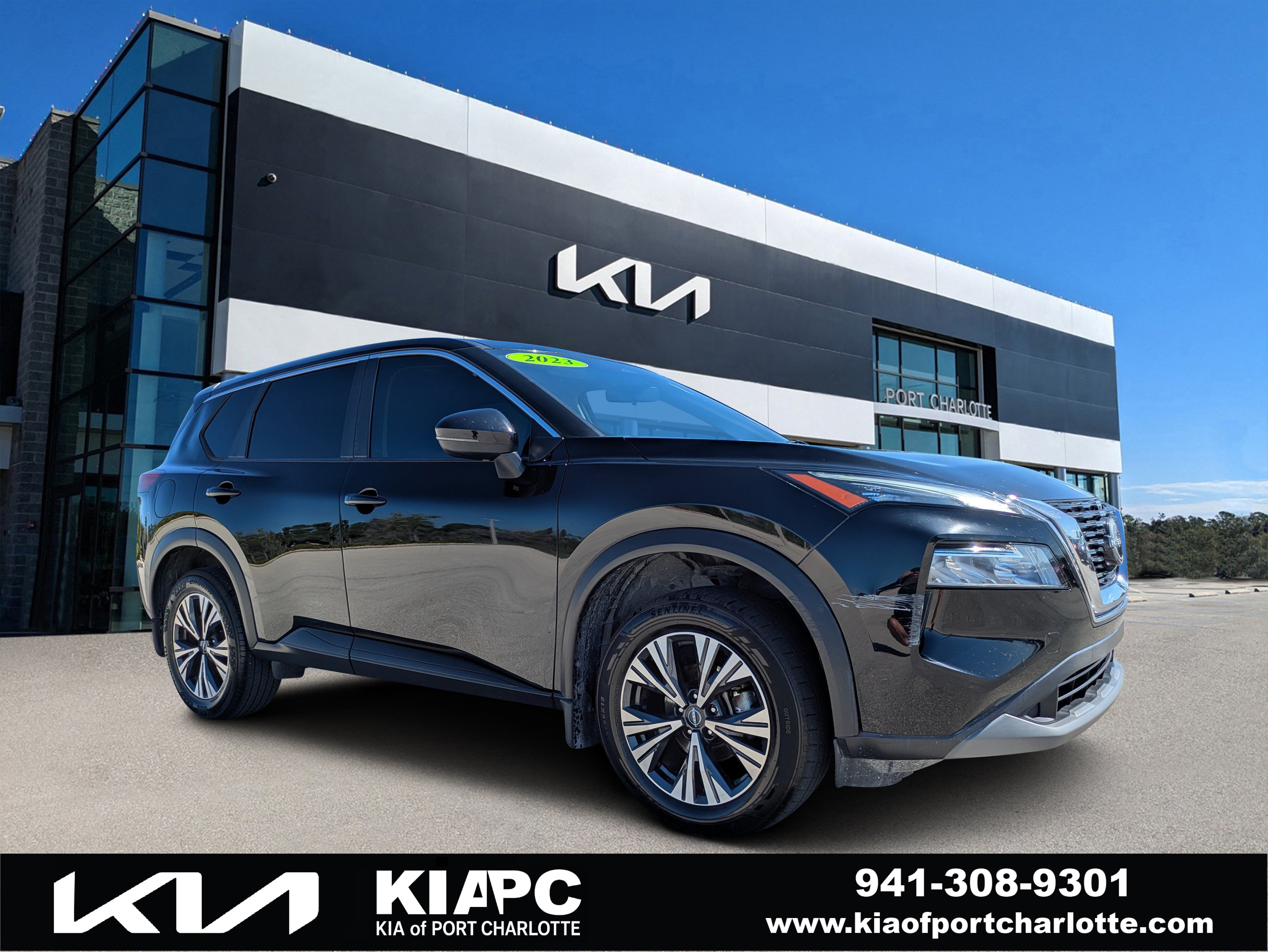 Used 2023 Nissan Rogue SV