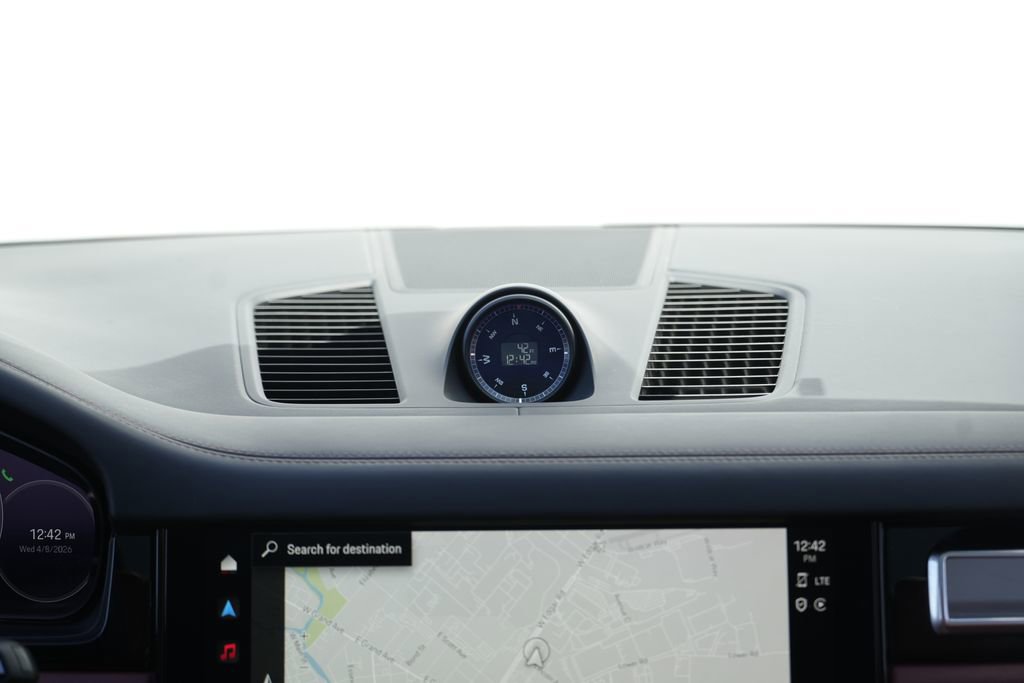 Used 2023 Porsche Cayenne Turbo w/ Premium Package Plus (PI3) image 46