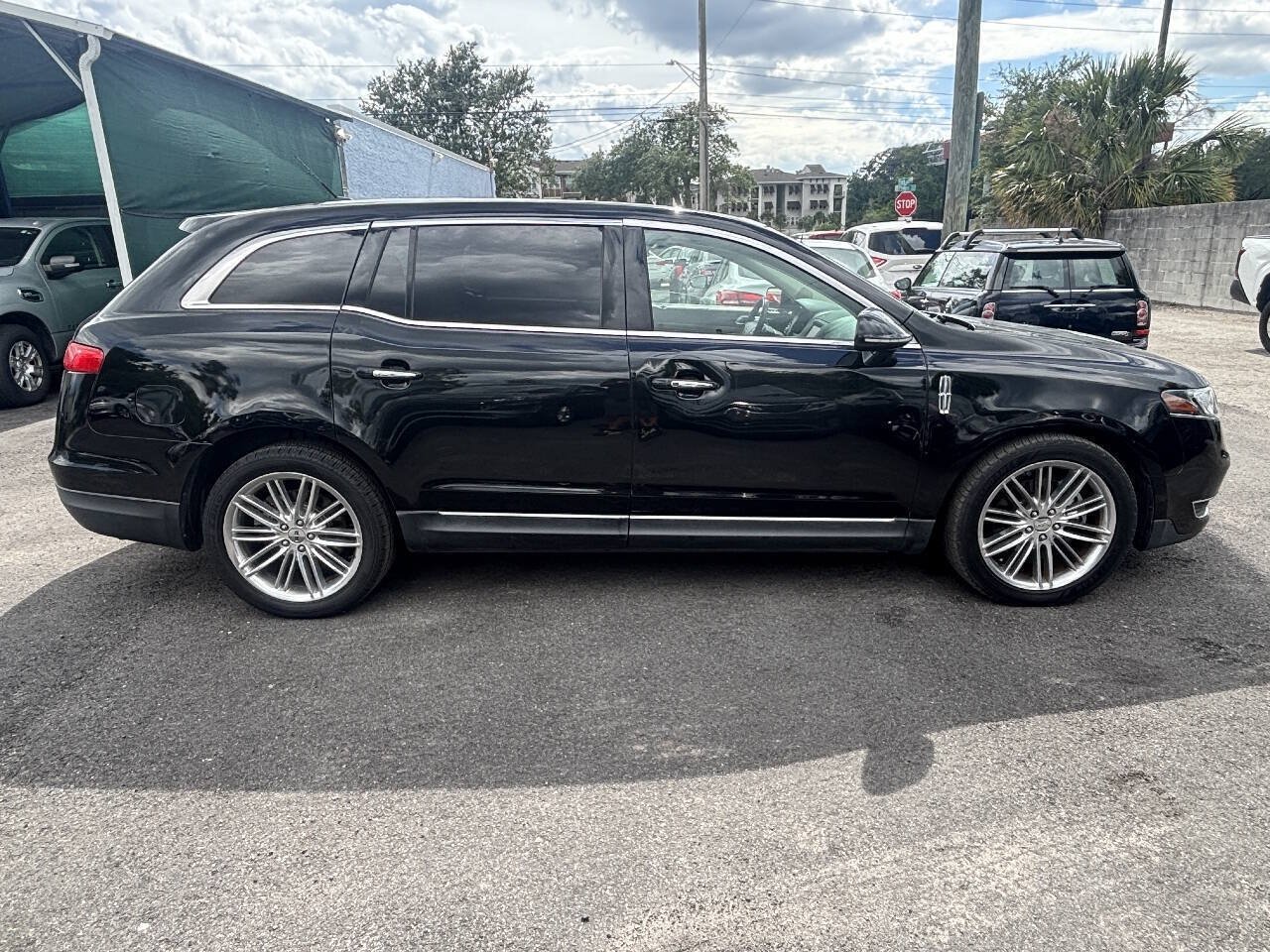 Used 2015 Lincoln MKT AWD w/ Equipment Group 201A image 5