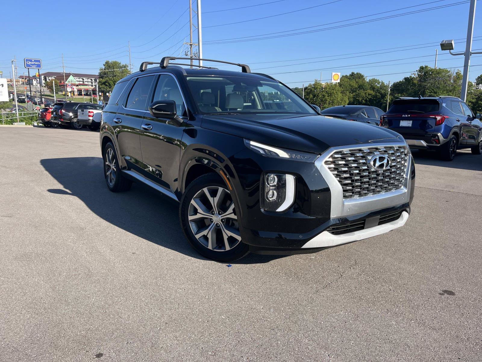 Used 2022 Hyundai Palisade Limited FWD image 1