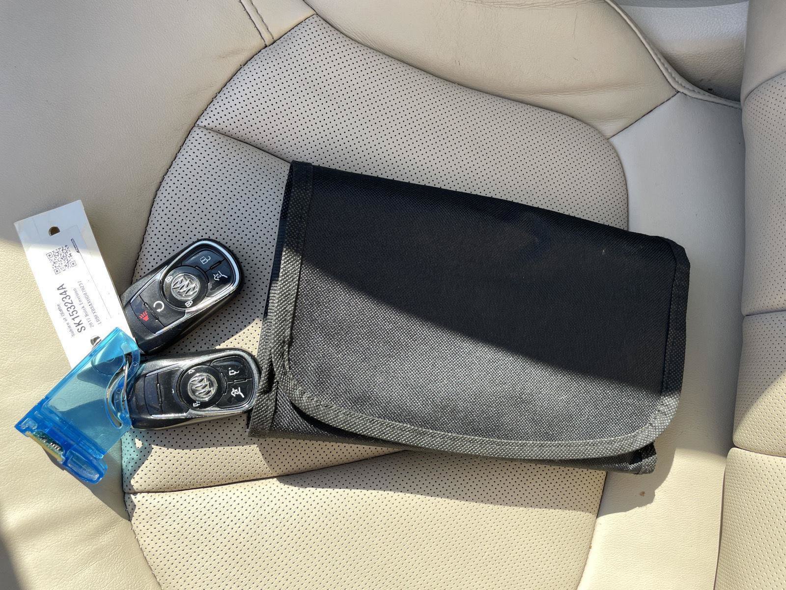 Used 2017 Buick Envision Essence w/ LPO, Hit The Road Package FWD image 32