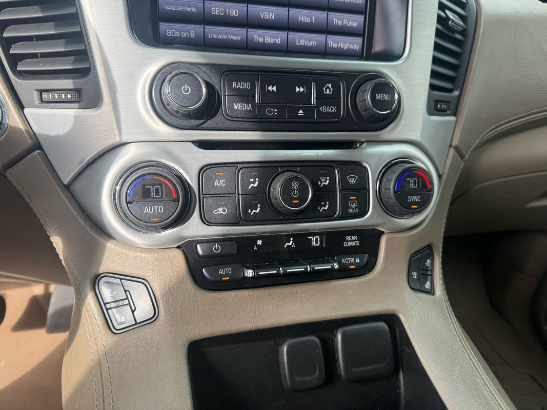 Used 2016 GMC Yukon SLT AWD/4WD image 23