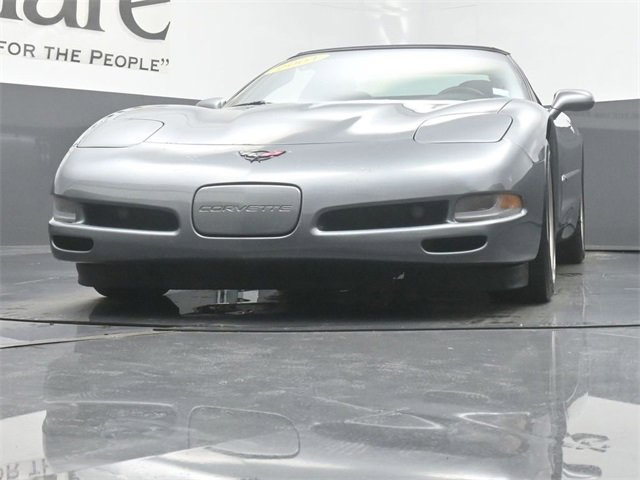 Used 2004 Chevrolet Corvette Convertible w/ Preferred Equipment Group image 48