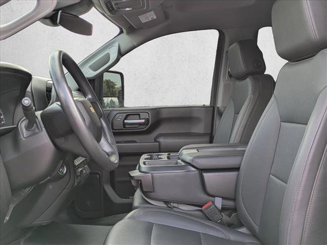 Used 2024 Chevrolet Silverado 3500 W/T AWD/4WD image 15