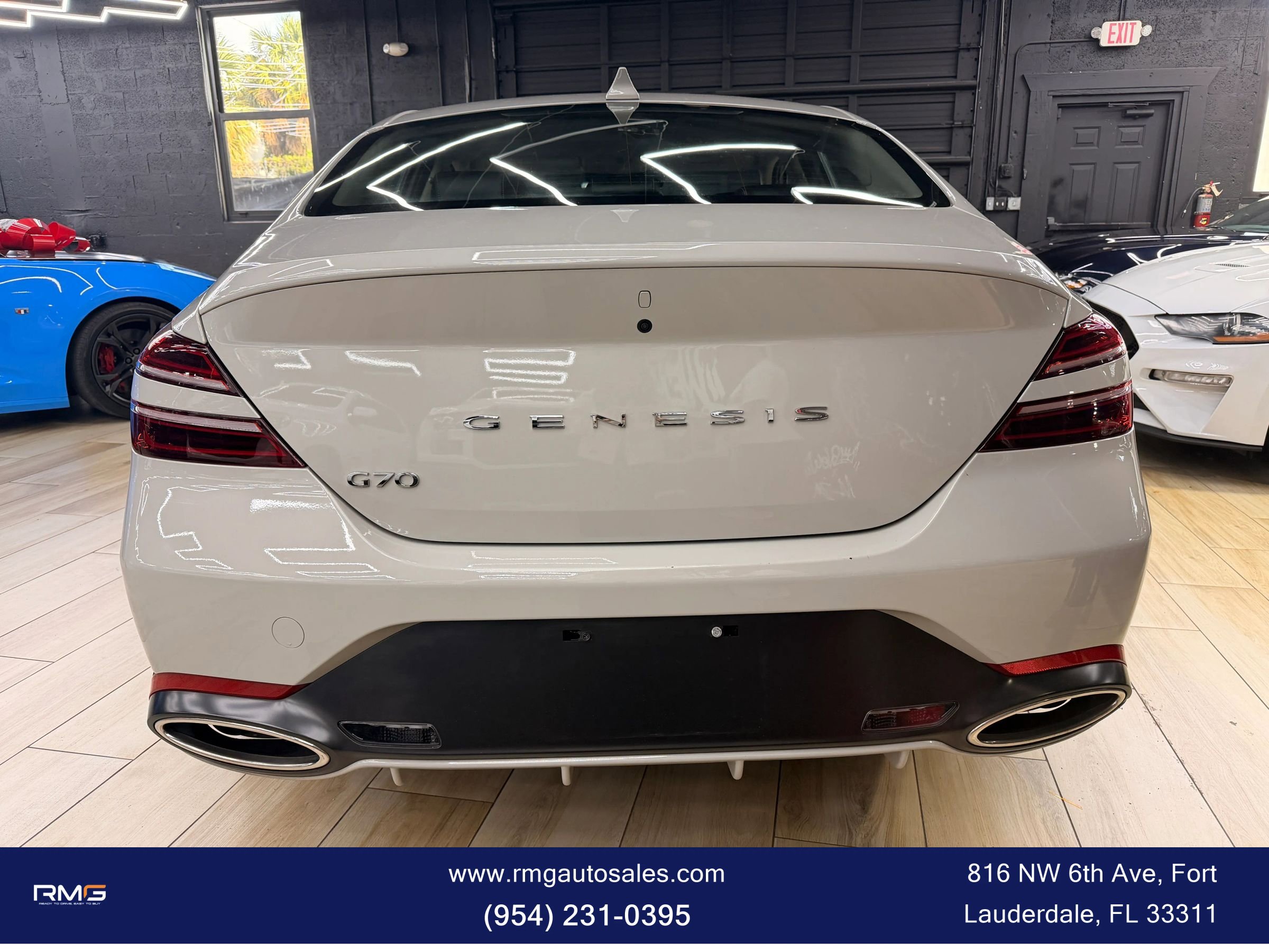 Used 2025 Genesis G70 2.5T RWD image 5