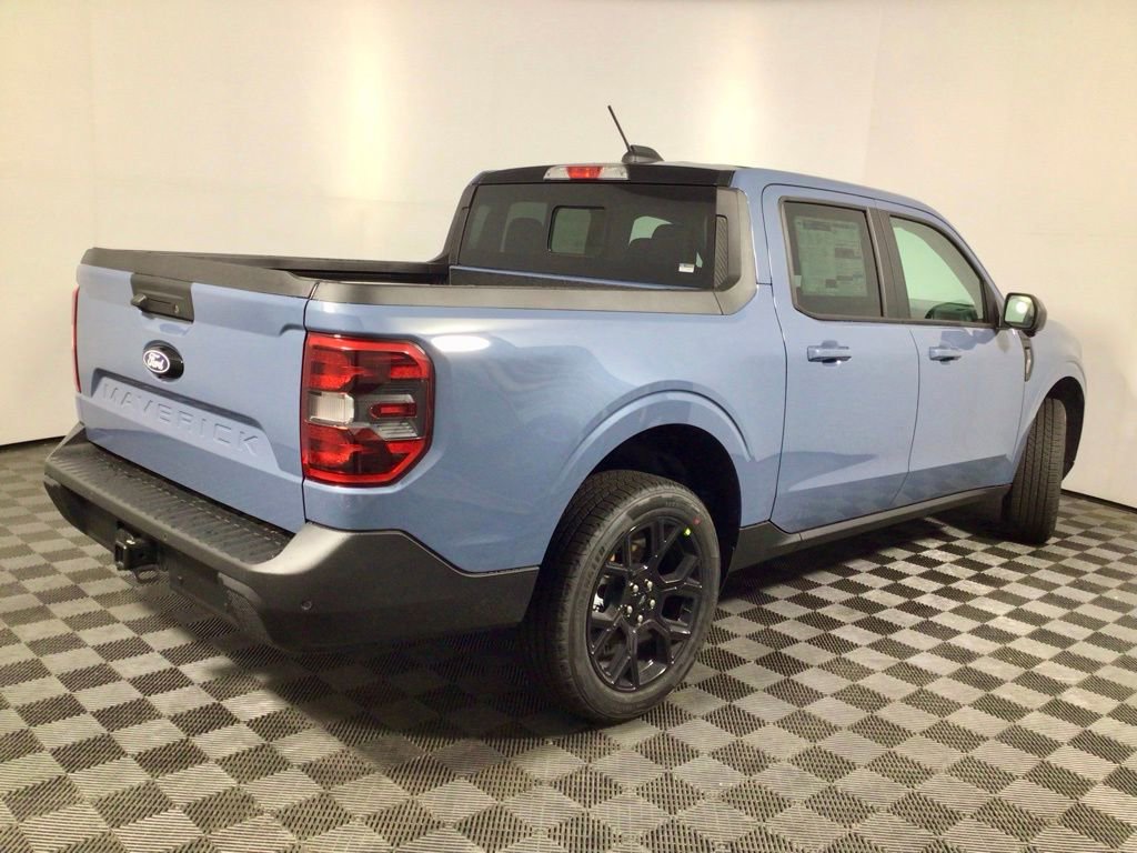 New 2026 Ford Maverick Lariat w/ Black Appearance Package image 13