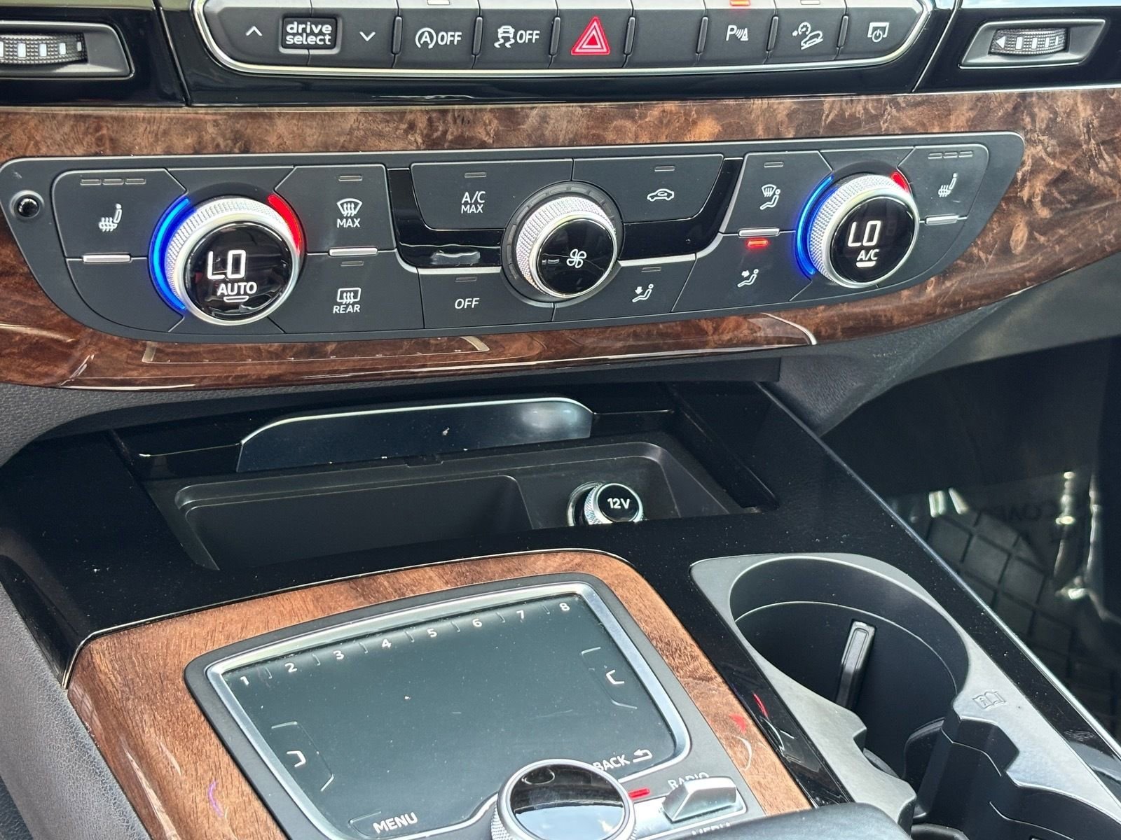 Used 2018 Audi Q7 3.0T Premium Plus AWD/4WD image 26