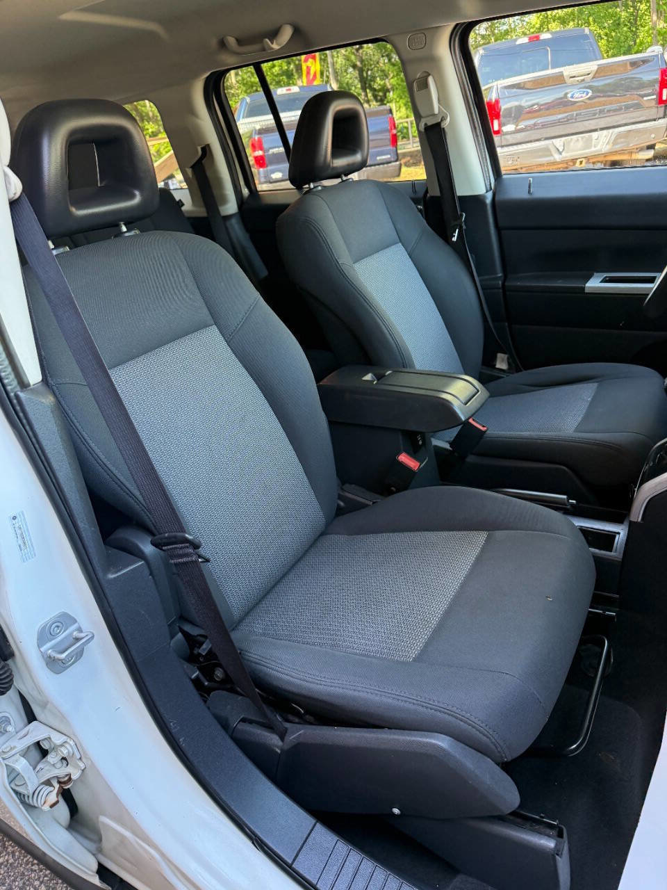 Used 2008 Jeep Patriot Sport FWD image 19