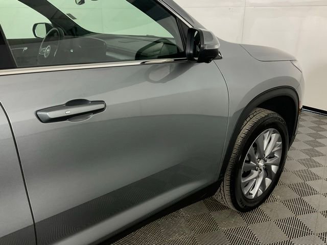 Used 2025 Buick Enclave Preferred image 9