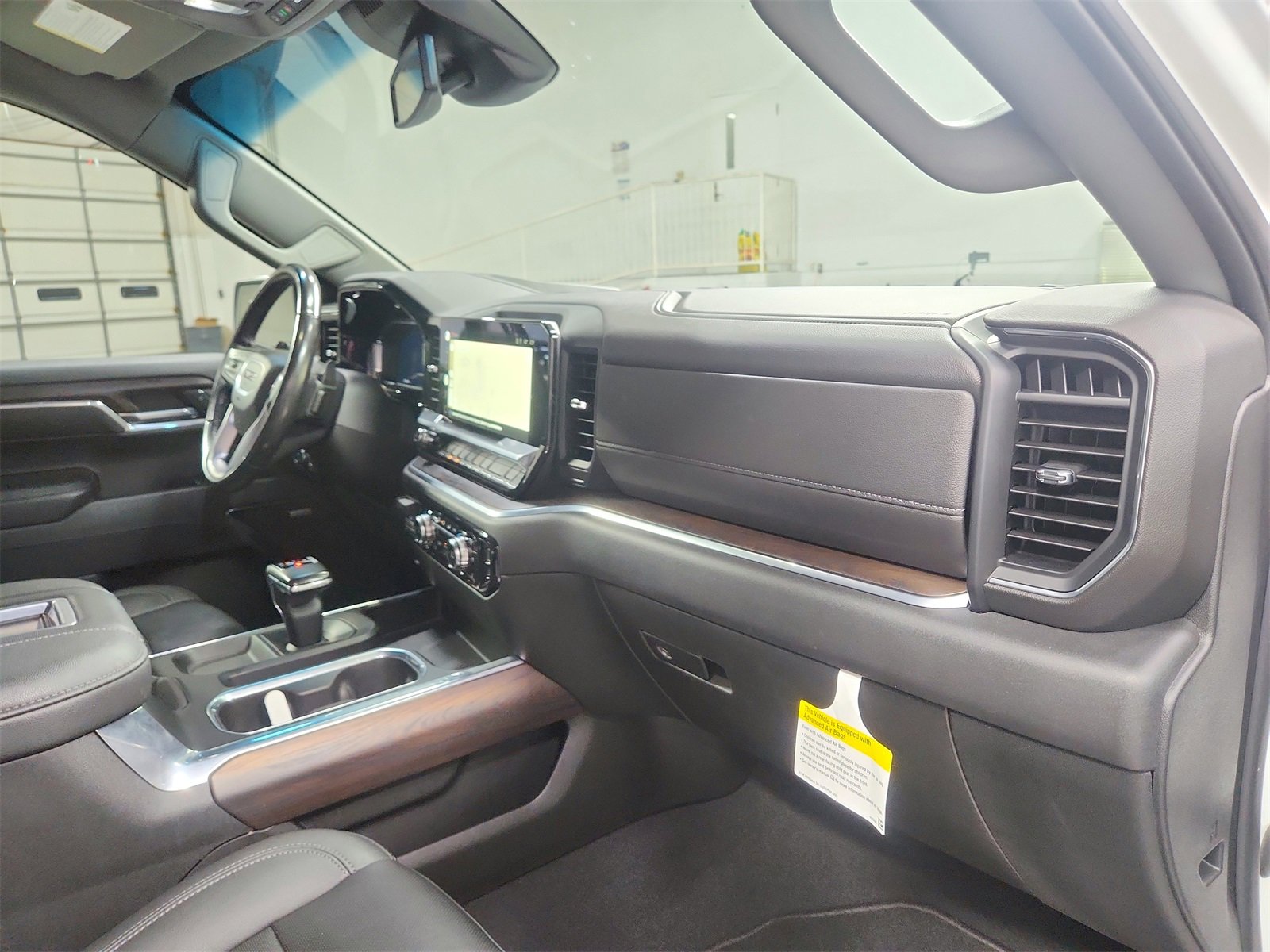 Used 2022 GMC Sierra 1500 SLT w/ SLT Premium Plus Package image 40