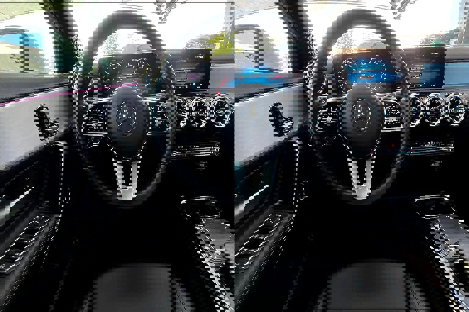 Certified 2022 Mercedes-Benz A 220 image 6