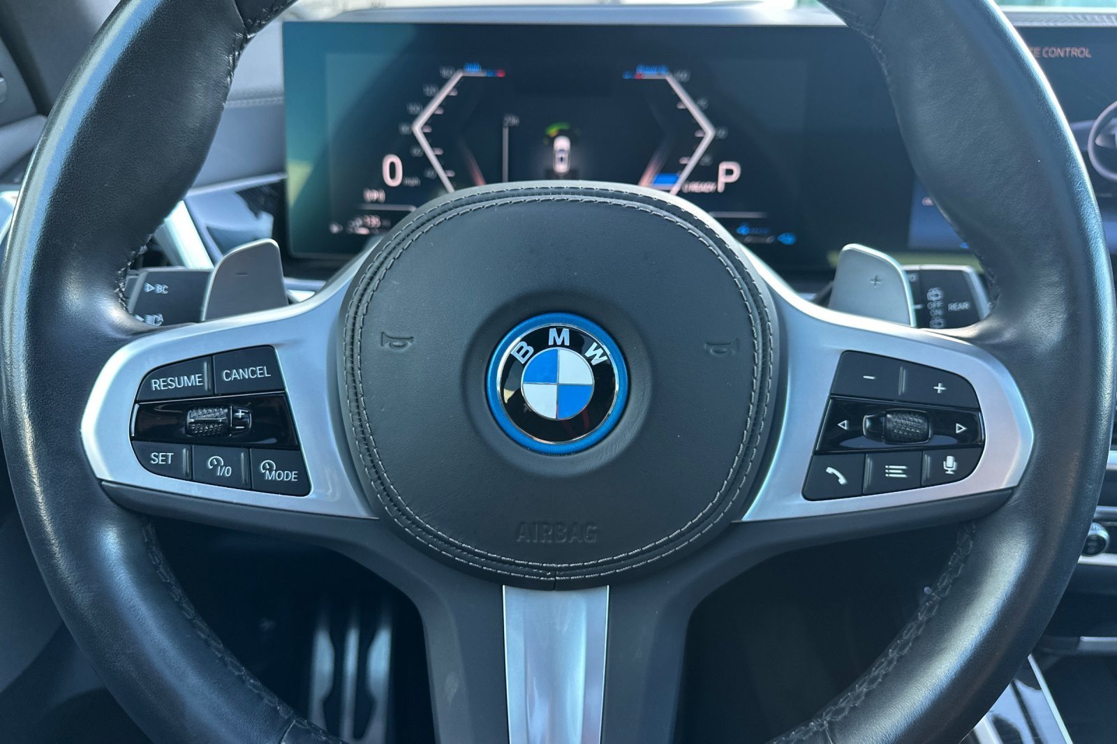 Used 2024 BMW X5 xDrive50e w/ M Sport Package AWD/4WD image 23