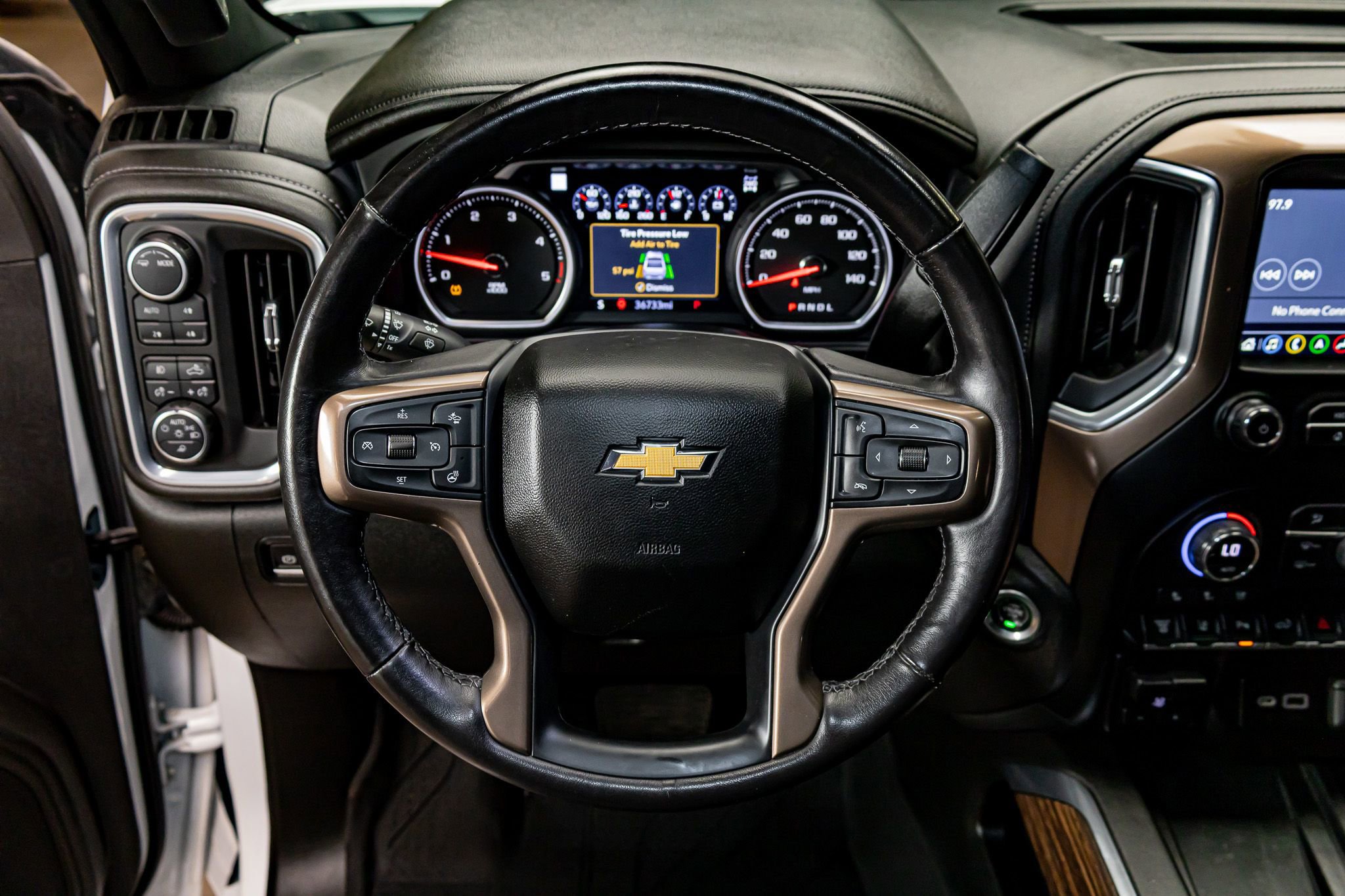 Used 2023 Chevrolet Silverado 3500 High Country w/ Z71 Off-Road Package image 13