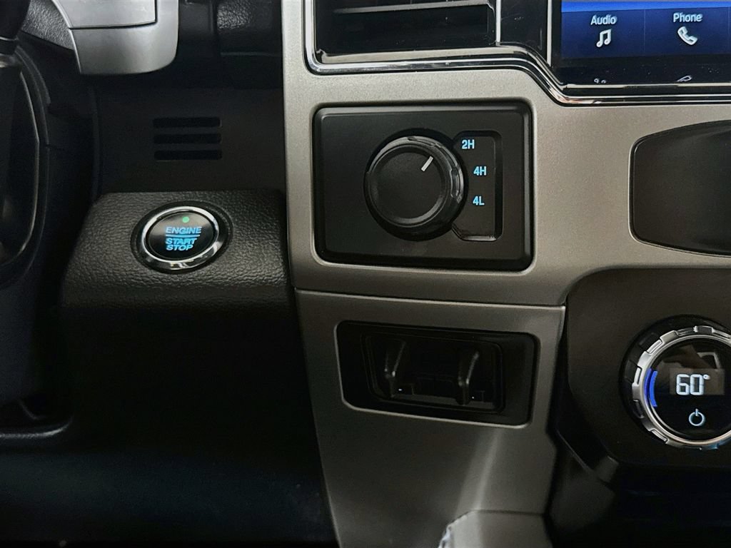 Used 2022 Ford F450 Lariat w/ Lariat Ultimate Package AWD/4WD image 19