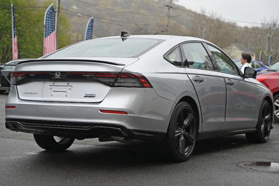 Used 2025 Honda Accord Sport image 5