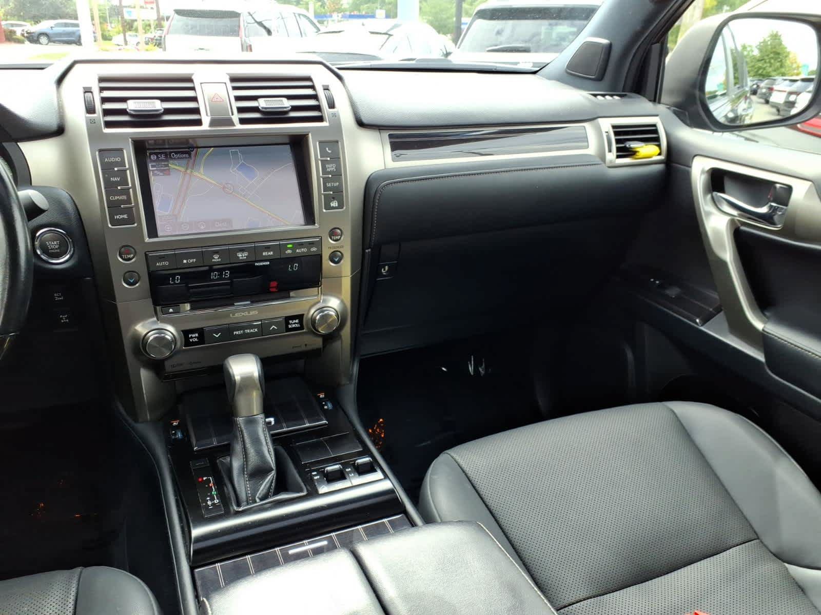 Used 2020 Lexus GX 460 Premium w/ Premium Package AWD/4WD image 14