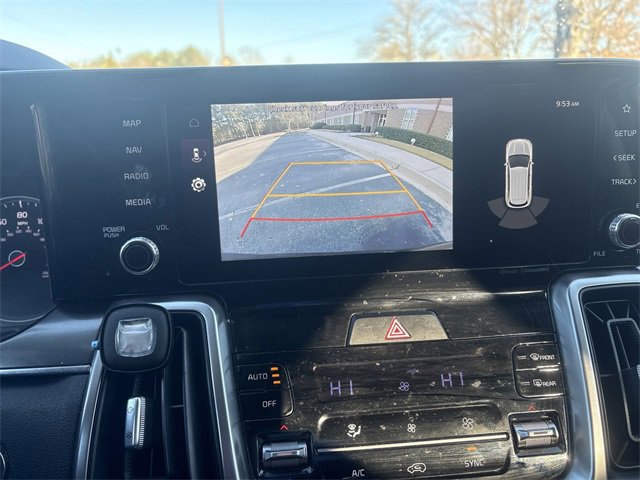 Certified 2023 Kia Sorento S w/ Panoramic Sunroof Package image 11