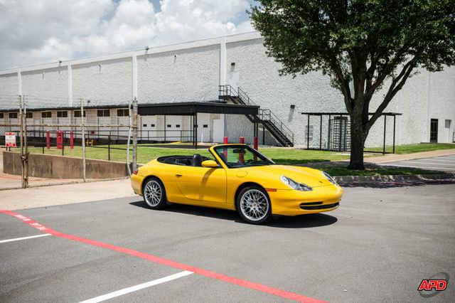 Used 2000 Porsche 911 Carrera 4 image 19