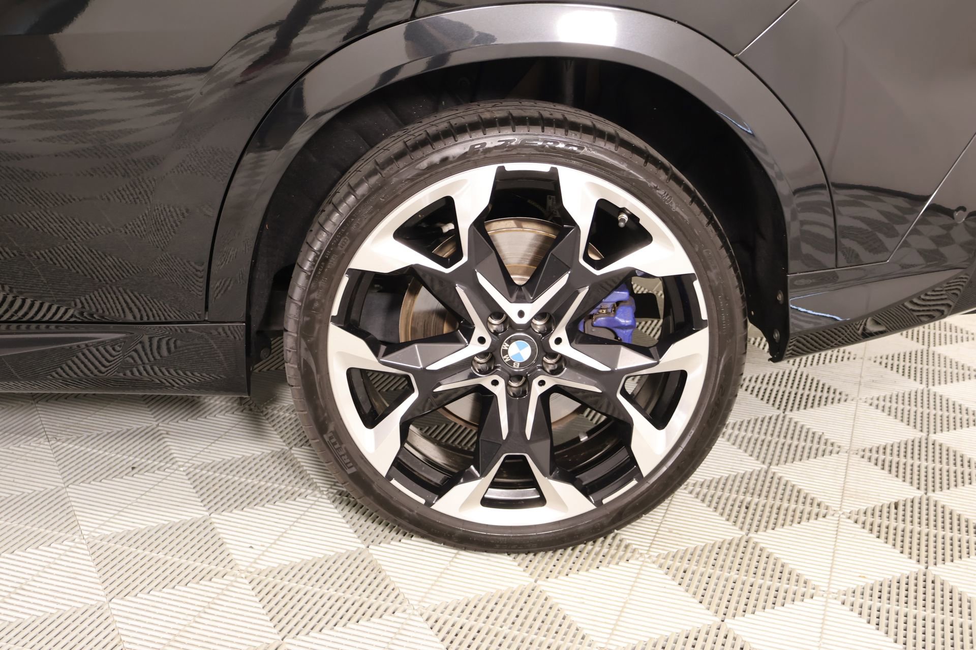 Used 2024 BMW X2 M35i AWD/4WD image 19