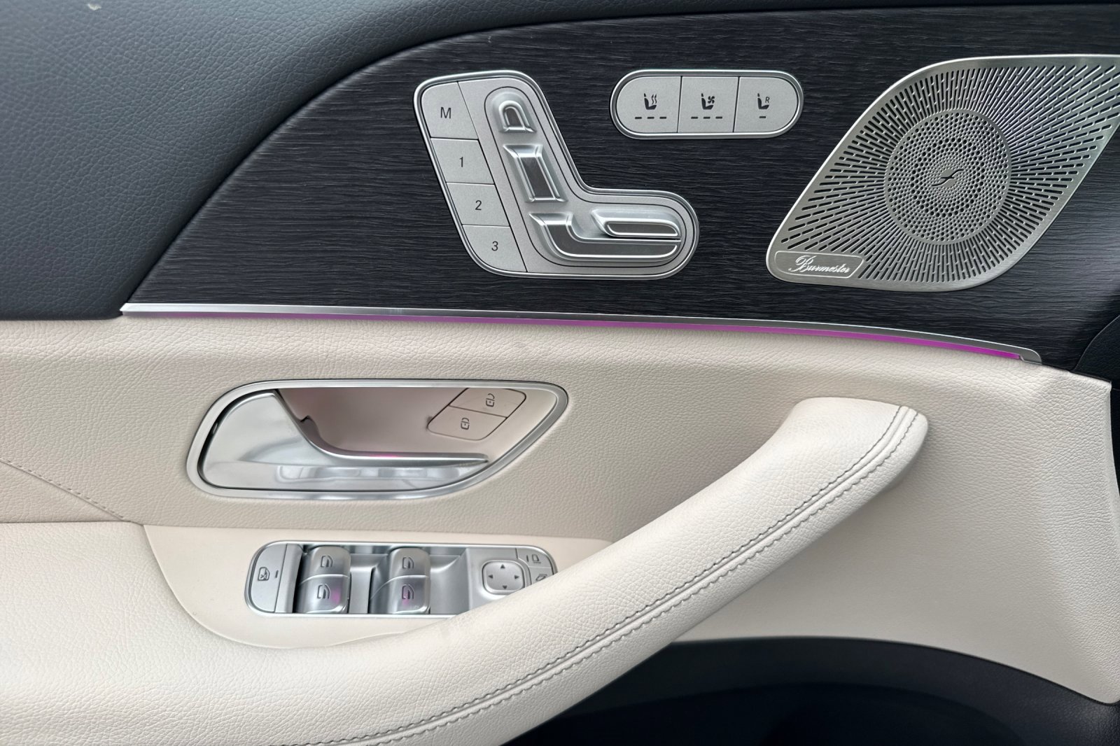 New 2026 Mercedes-Benz GLS 450 4MATIC image 12