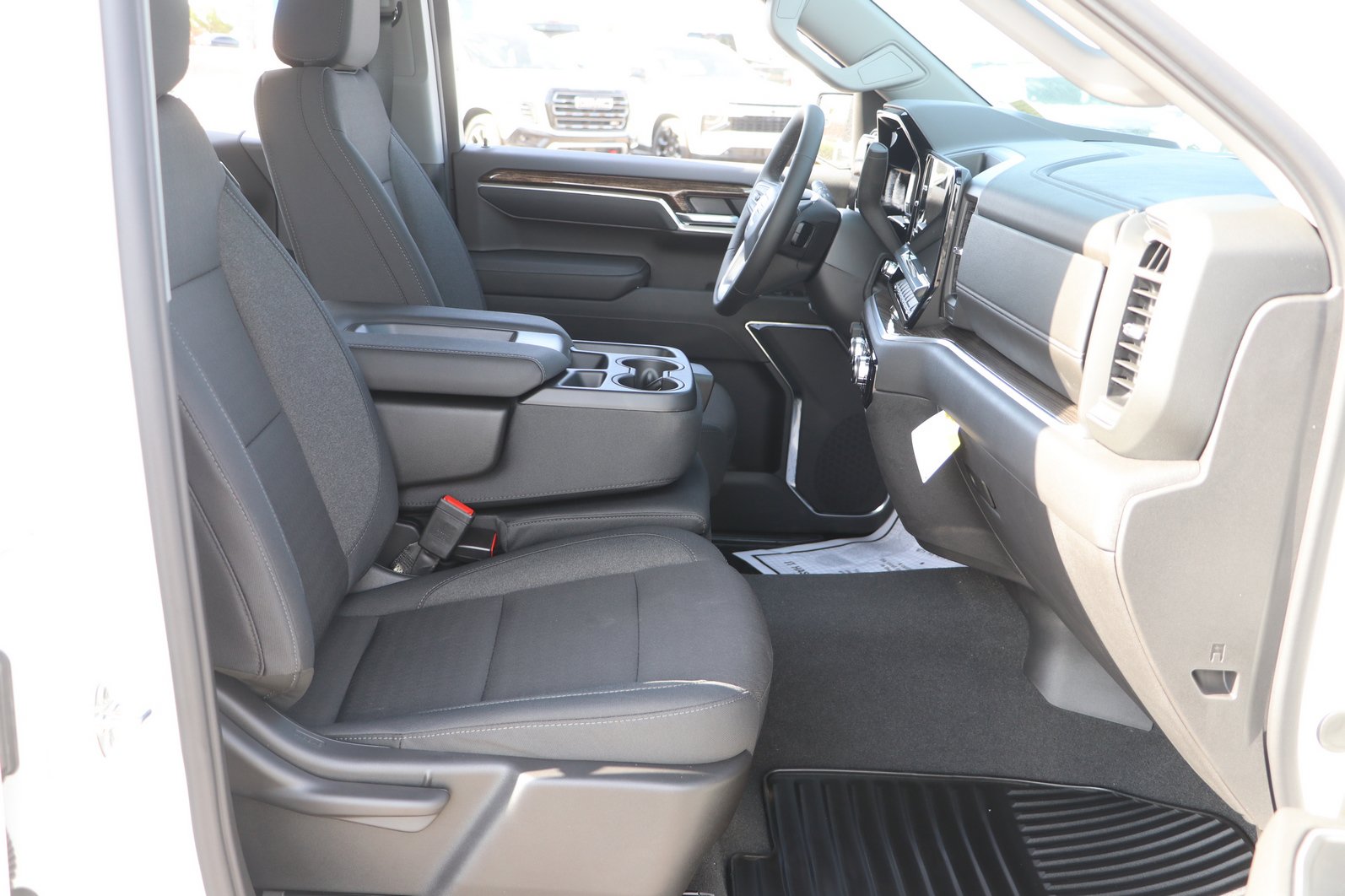 New 2026 GMC Sierra 1500 Elevation AWD/4WD image 32