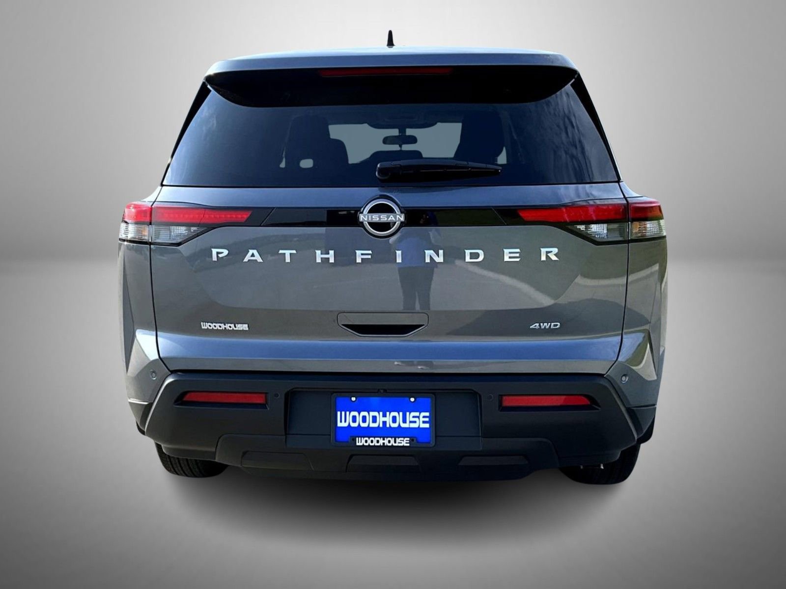 New 2025 Nissan Pathfinder S image 7