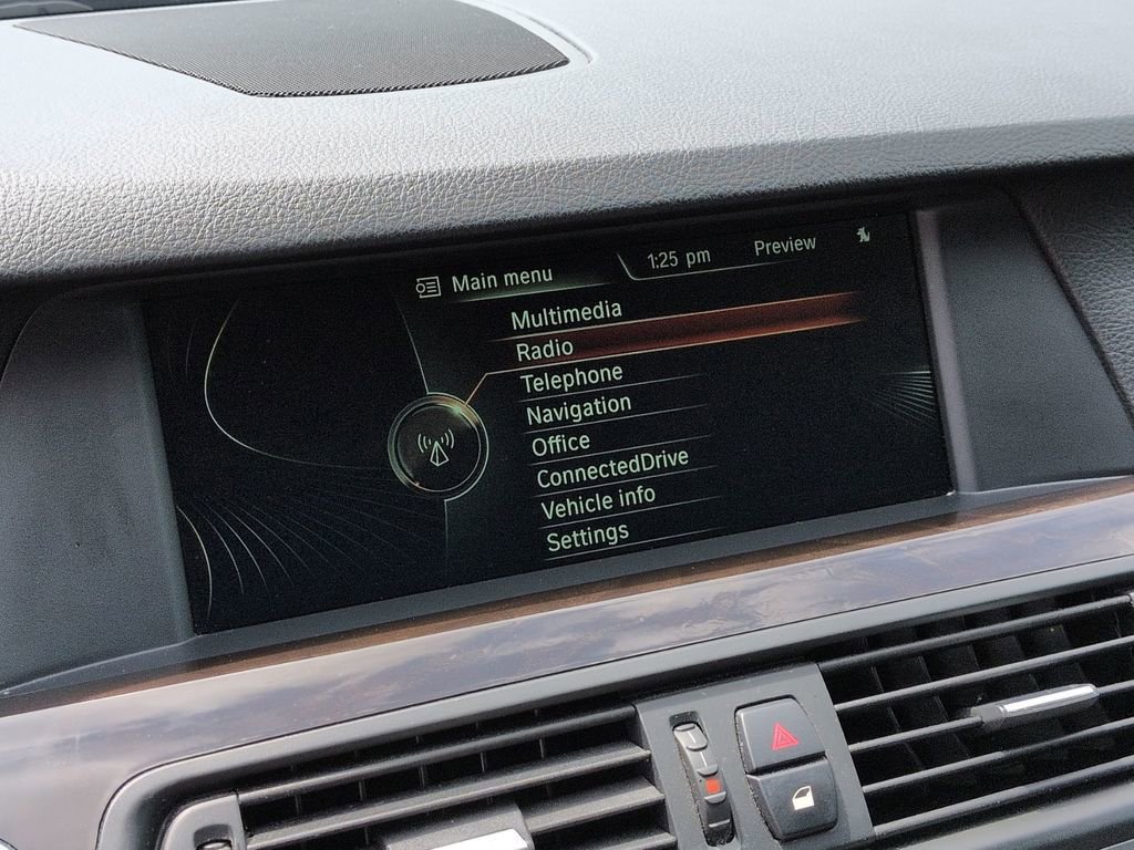 Used 2013 BMW 535i xDrive Sedan image 24