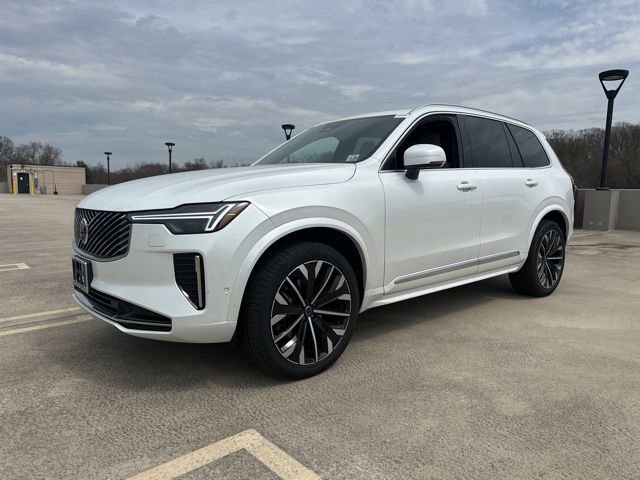 New 2026 Volvo XC90 B6 Plus w/ Protection Package Premier AWD/4WD image 3