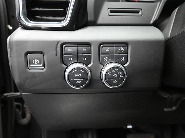 Used 2024 GMC Sierra 2500 Denali w/ Max Trailering Package AWD/4WD image 10
