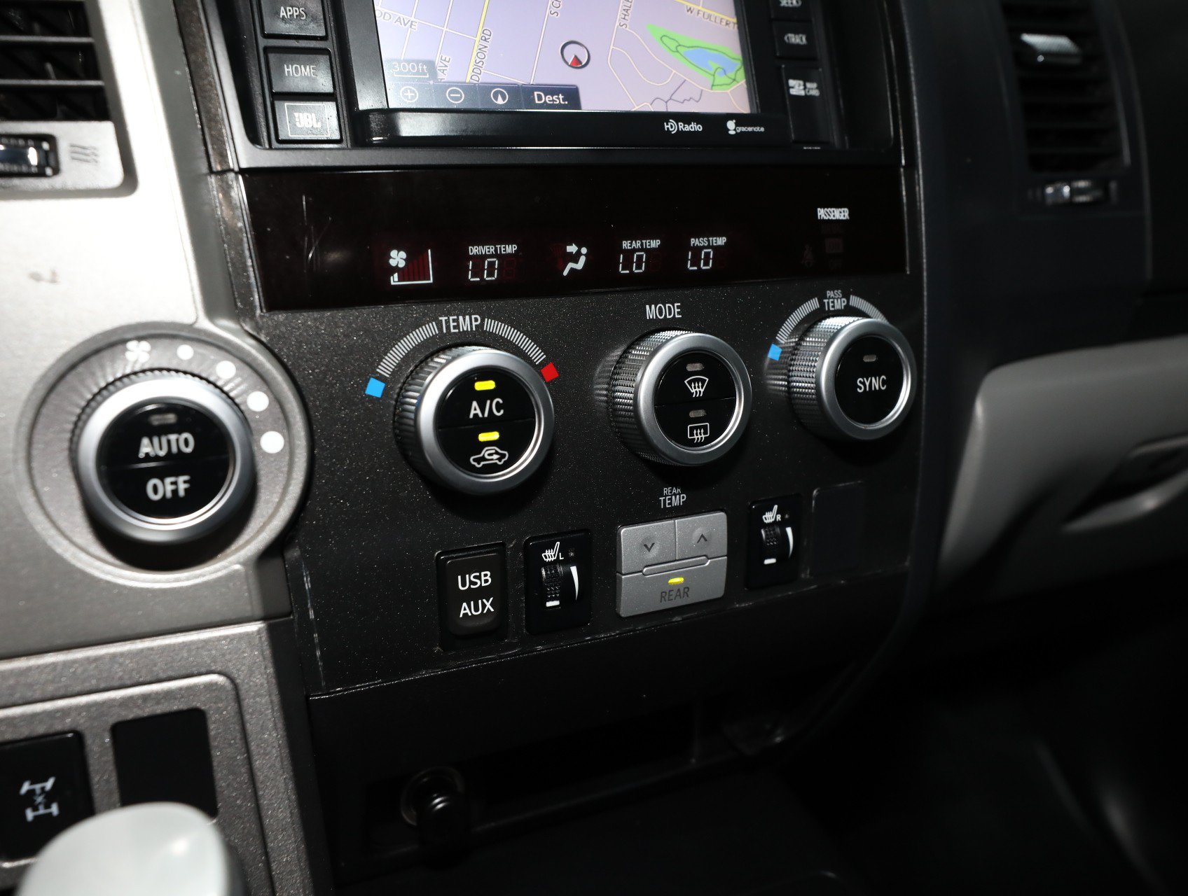 Used 2016 Toyota Sequoia Limited AWD/4WD image 63