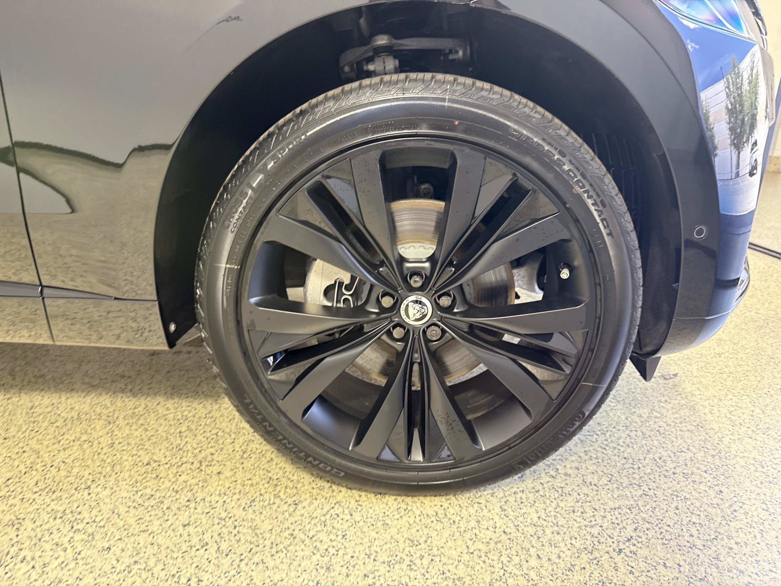 New 2026 Jaguar F-PACE R-Dynamic S AWD/4WD image 9