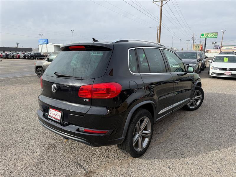 Used 2017 Volkswagen Tiguan Sport image 3