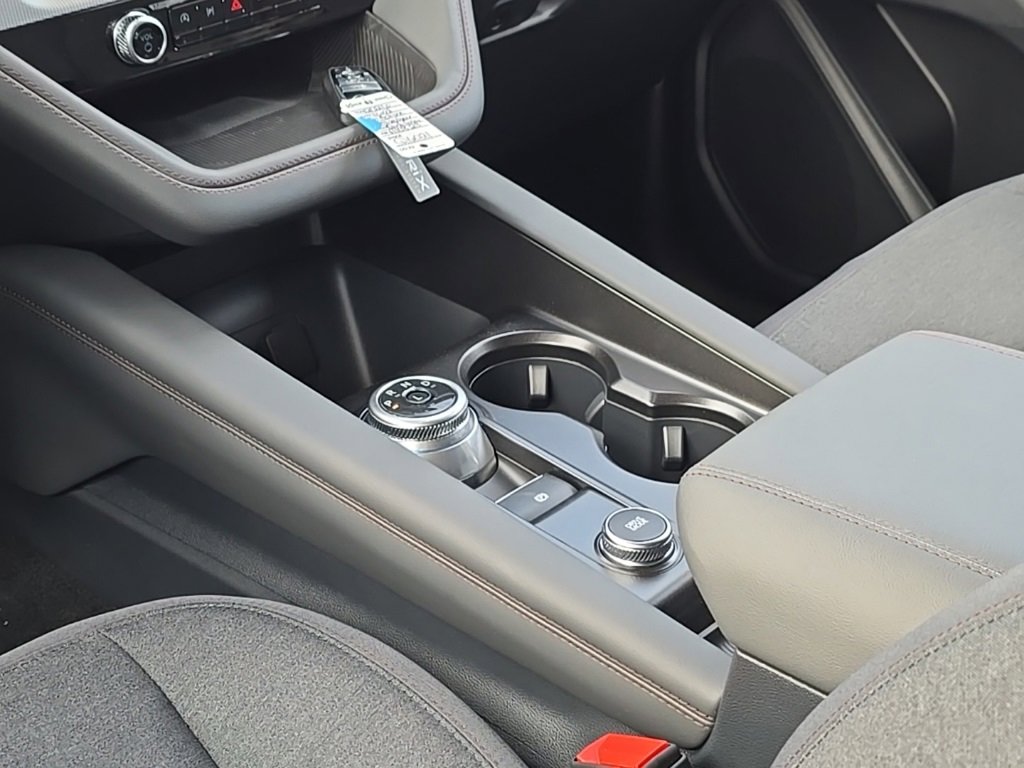 New 2026 Ford Explorer Active image 13