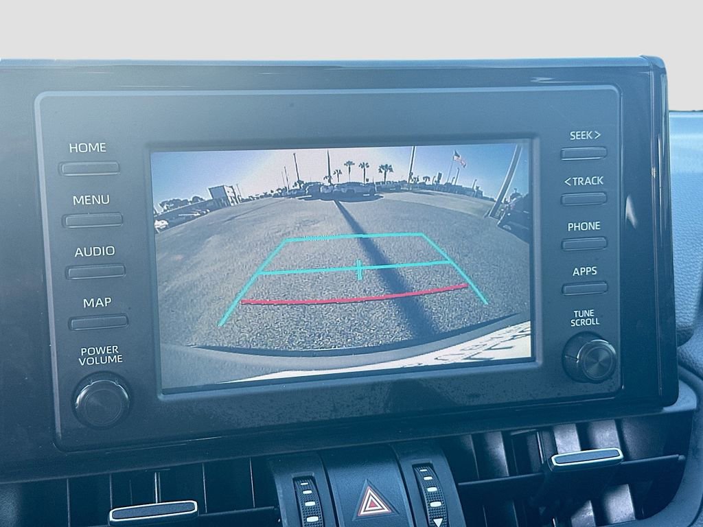 Used 2019 Toyota RAV4 XLE Premium FWD image 13