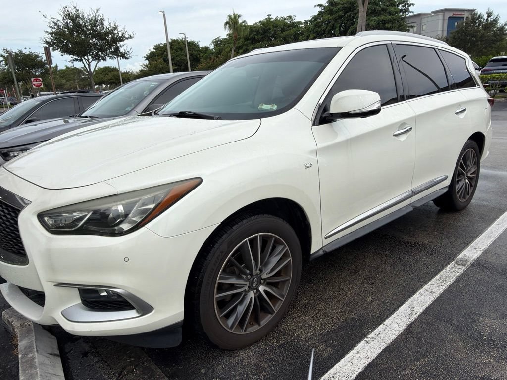 Used 2016 INFINITI QX60 Luxe w/ Premium Plus Package AWD/4WD image 2