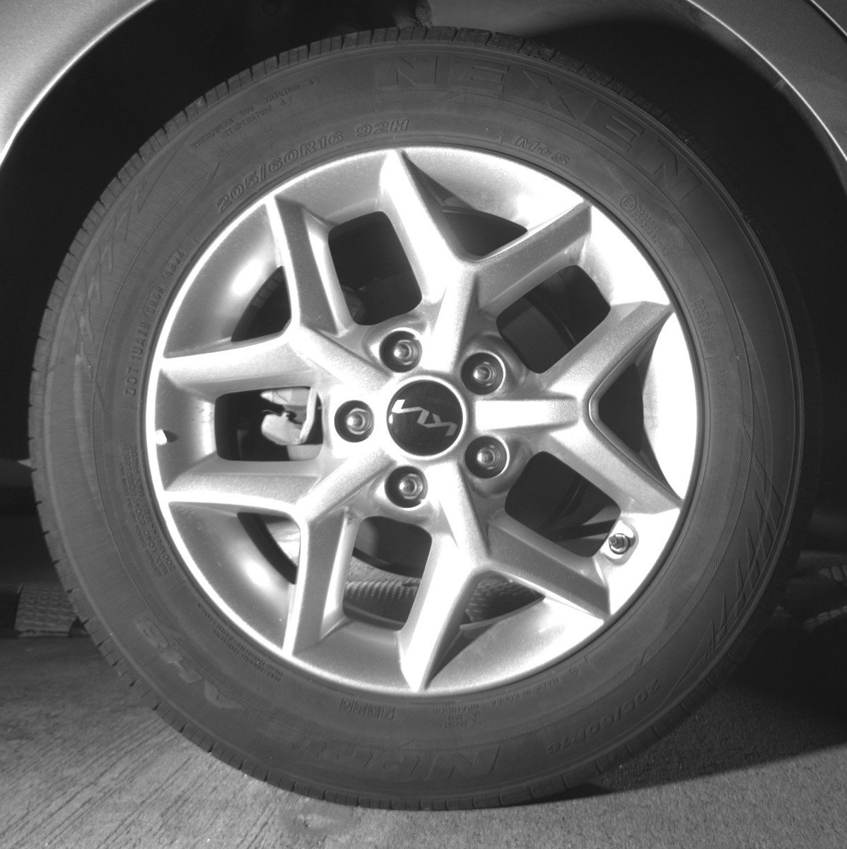 Used 2025 Kia Soul LX w/ LX Technology Package FWD image 15