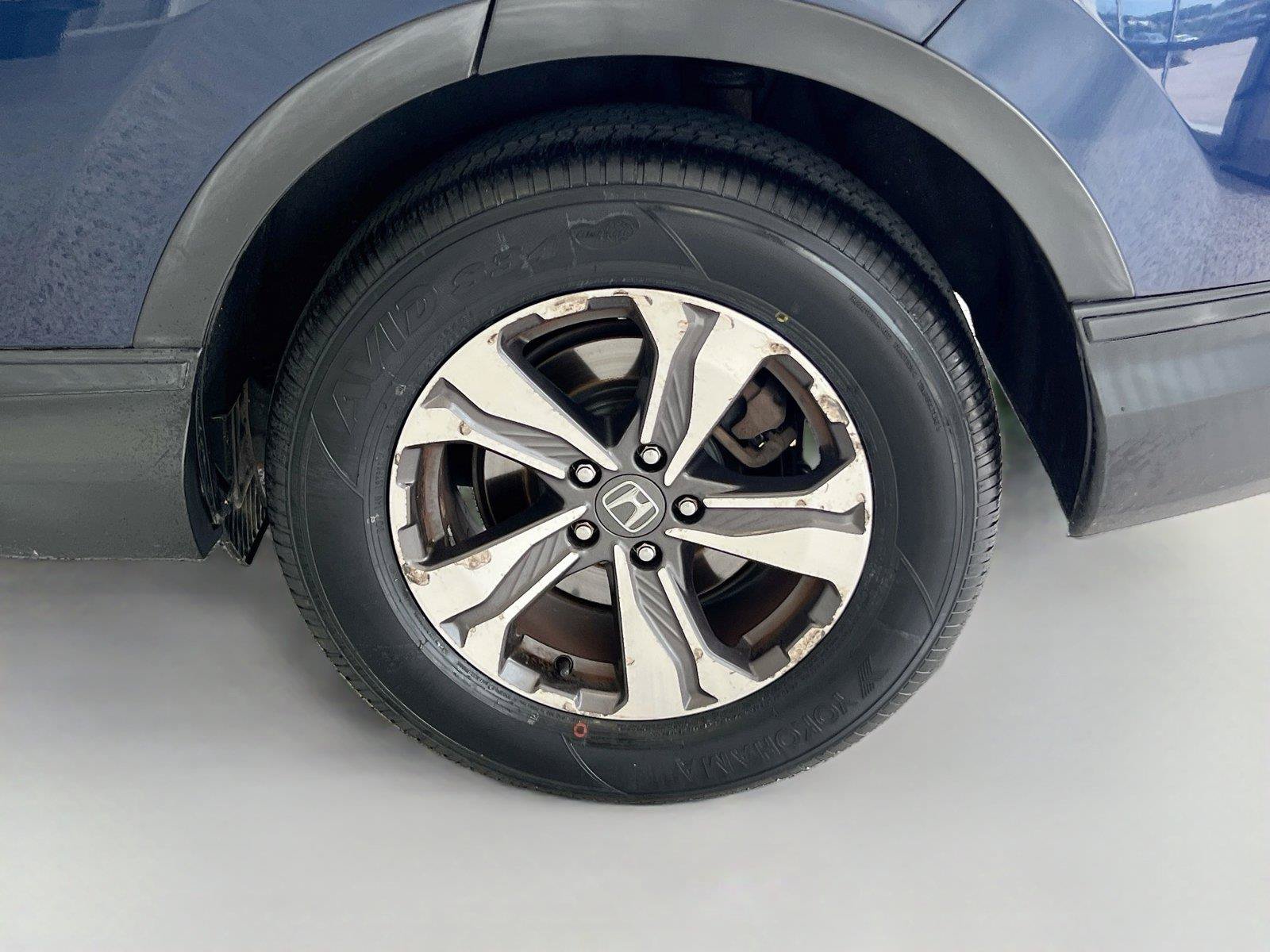 Used 2017 Honda CR-V LX image 27