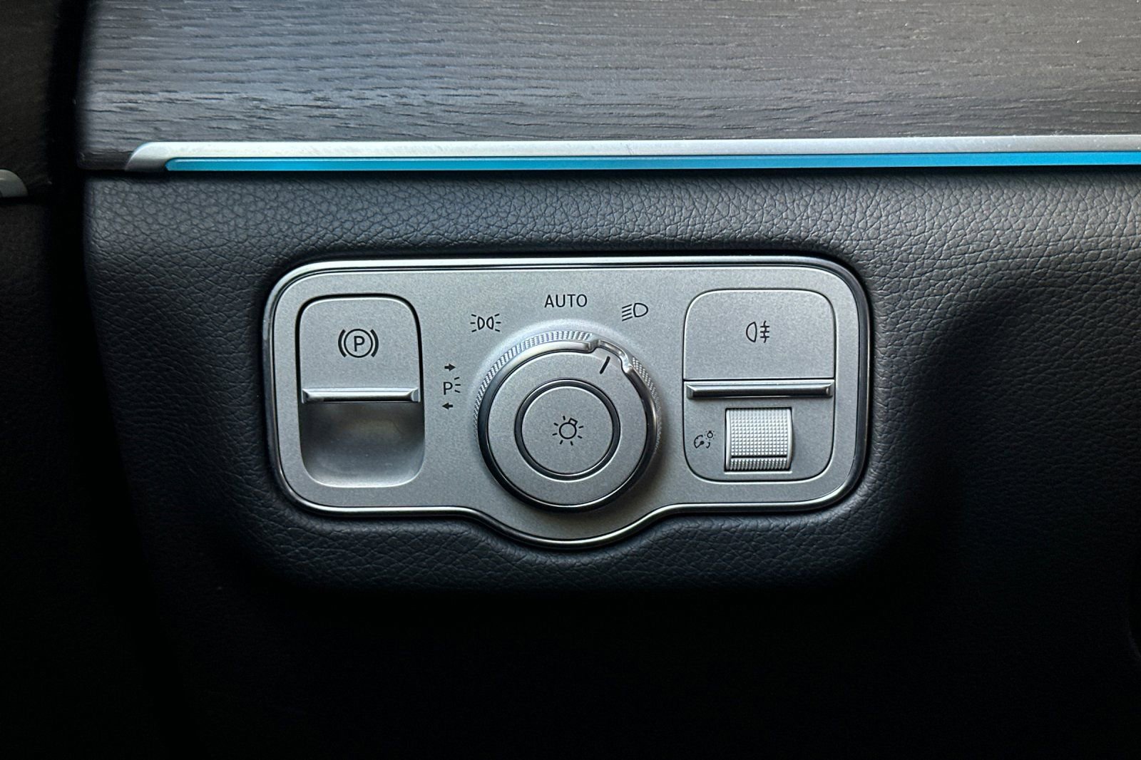 Certified 2023 Mercedes-Benz GLE 350 4MATIC image 34