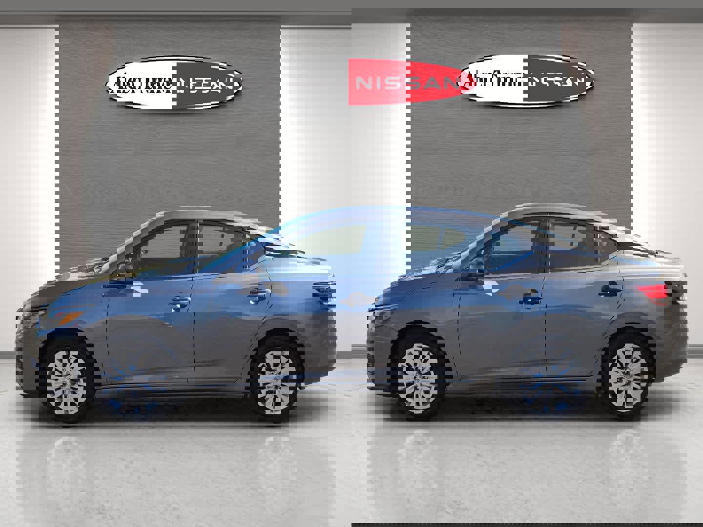 Used 2024 Nissan Sentra S image 10