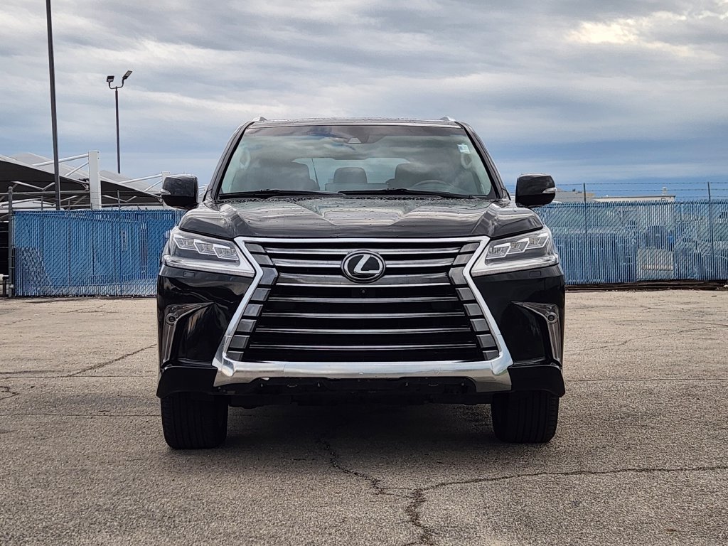 Used 2020 Lexus LX 570 4WD w/ Luxury Package image 2