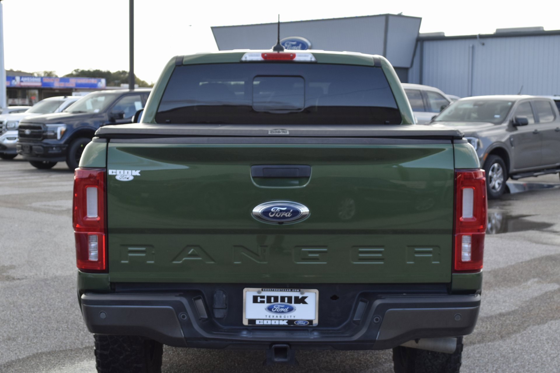 Used 2023 Ford Ranger Lariat w/ Equipment Group 501A High image 8