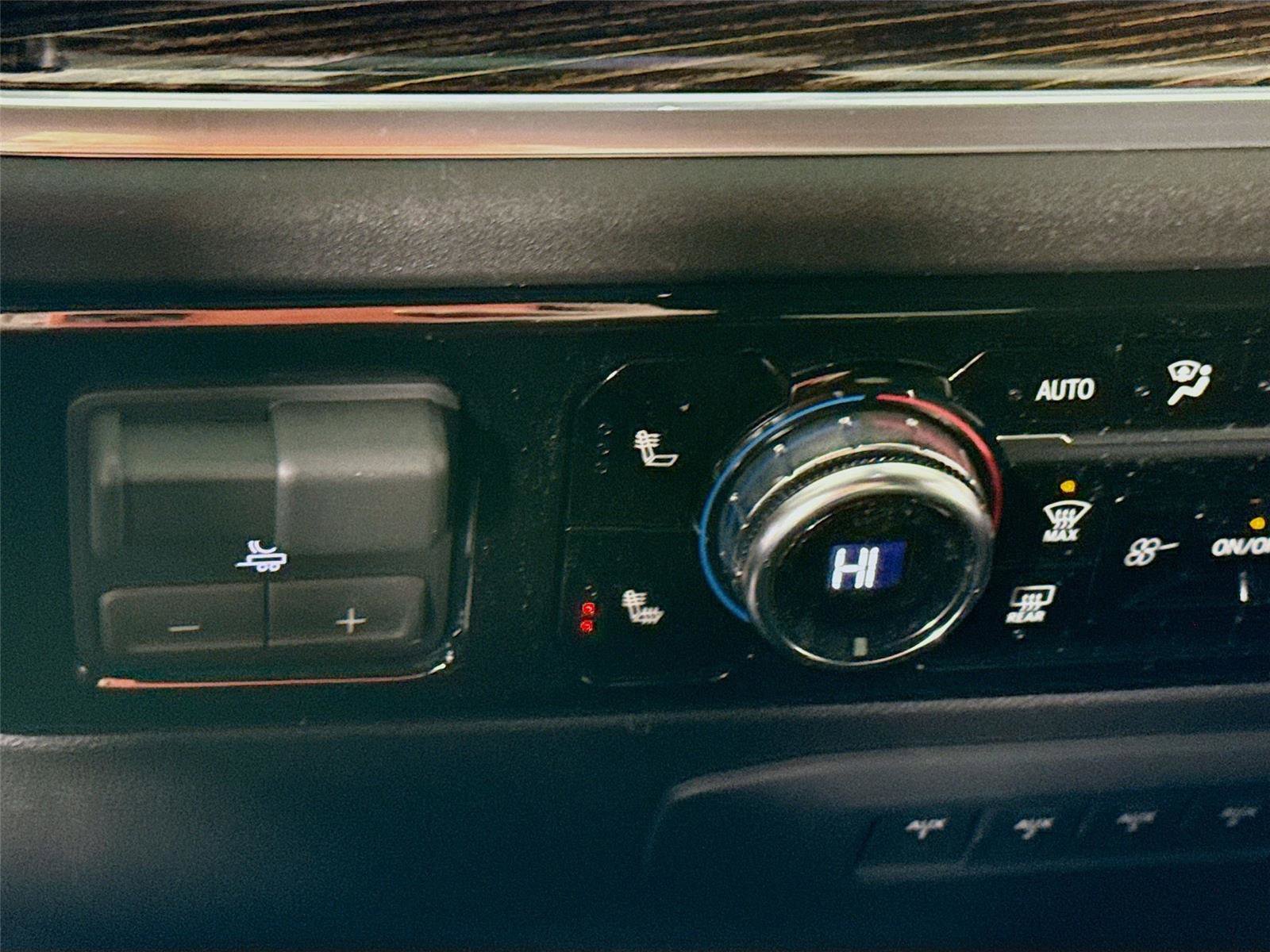 New 2026 GMC Sierra 2500 SLE w/ SLE Value Package; image 14