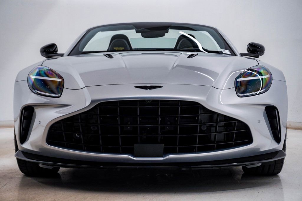 New 2026 Aston Martin V8 Vantage S RWD image 5