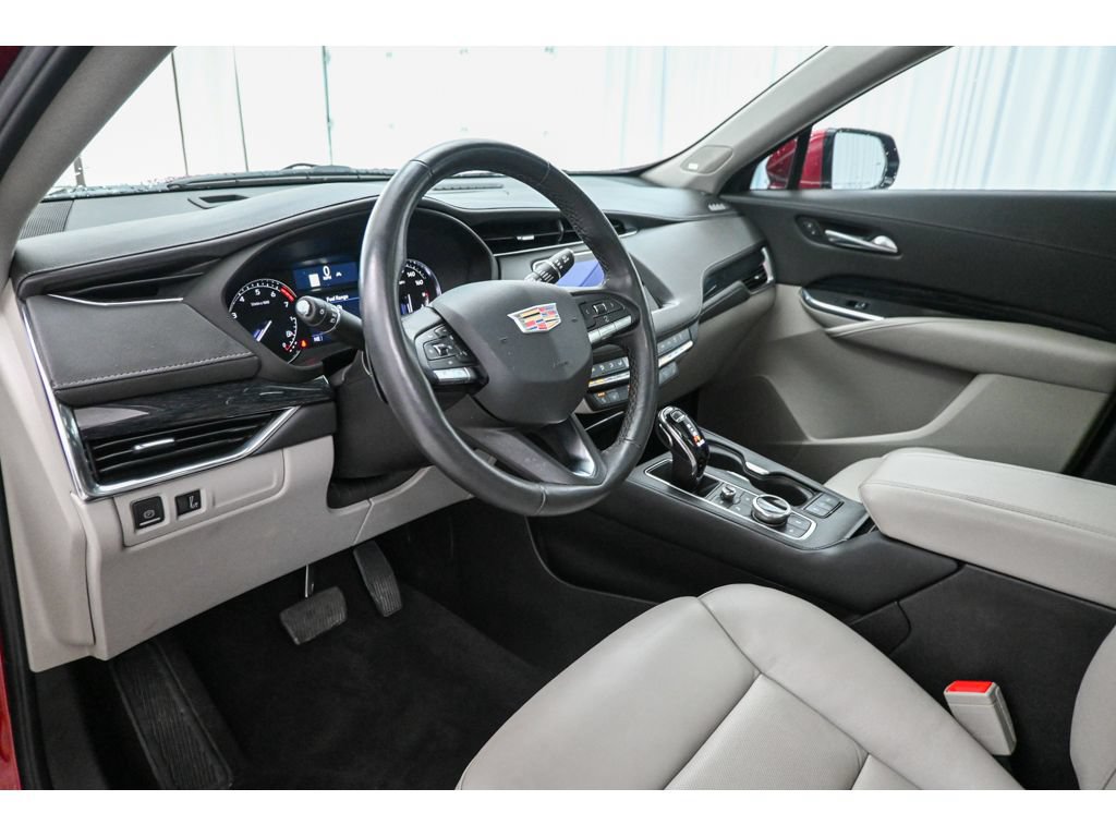 Used 2023 Cadillac XT4 Premium Luxury AWD/4WD image 36