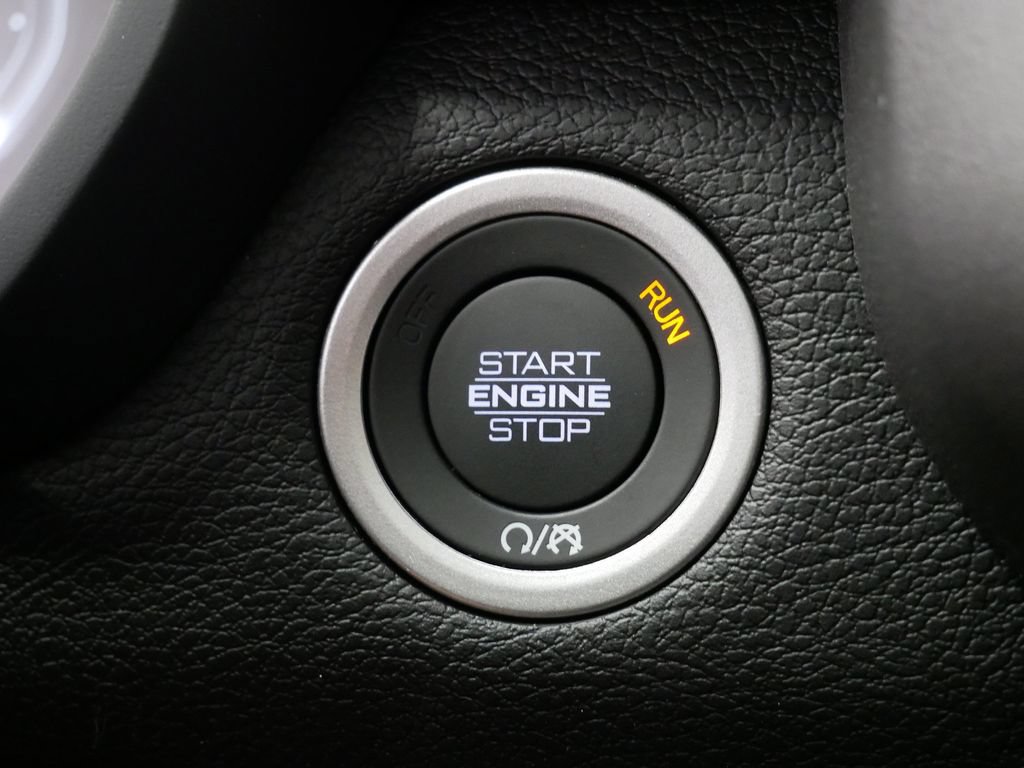 New 2026 RAM 3500 Laramie AWD/4WD image 29