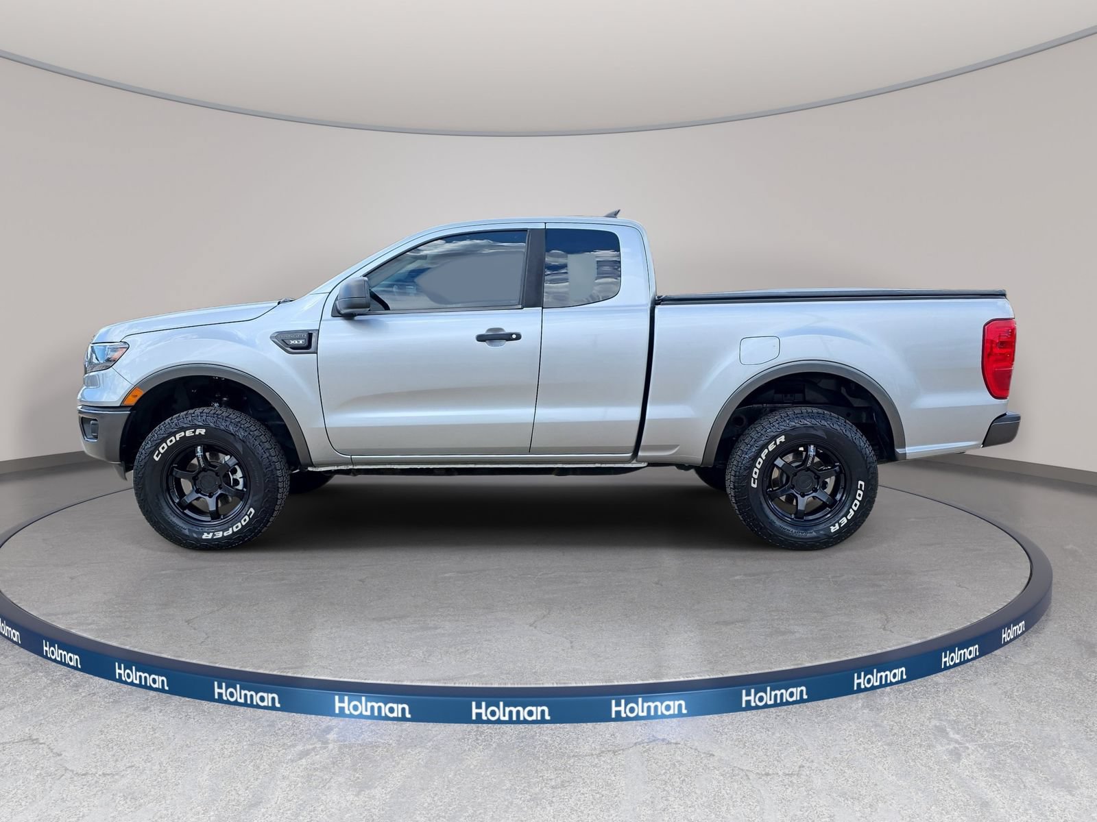 Used 2020 Ford Ranger XLT w/ Equipment Group 301A Mid AWD/4WD image 9