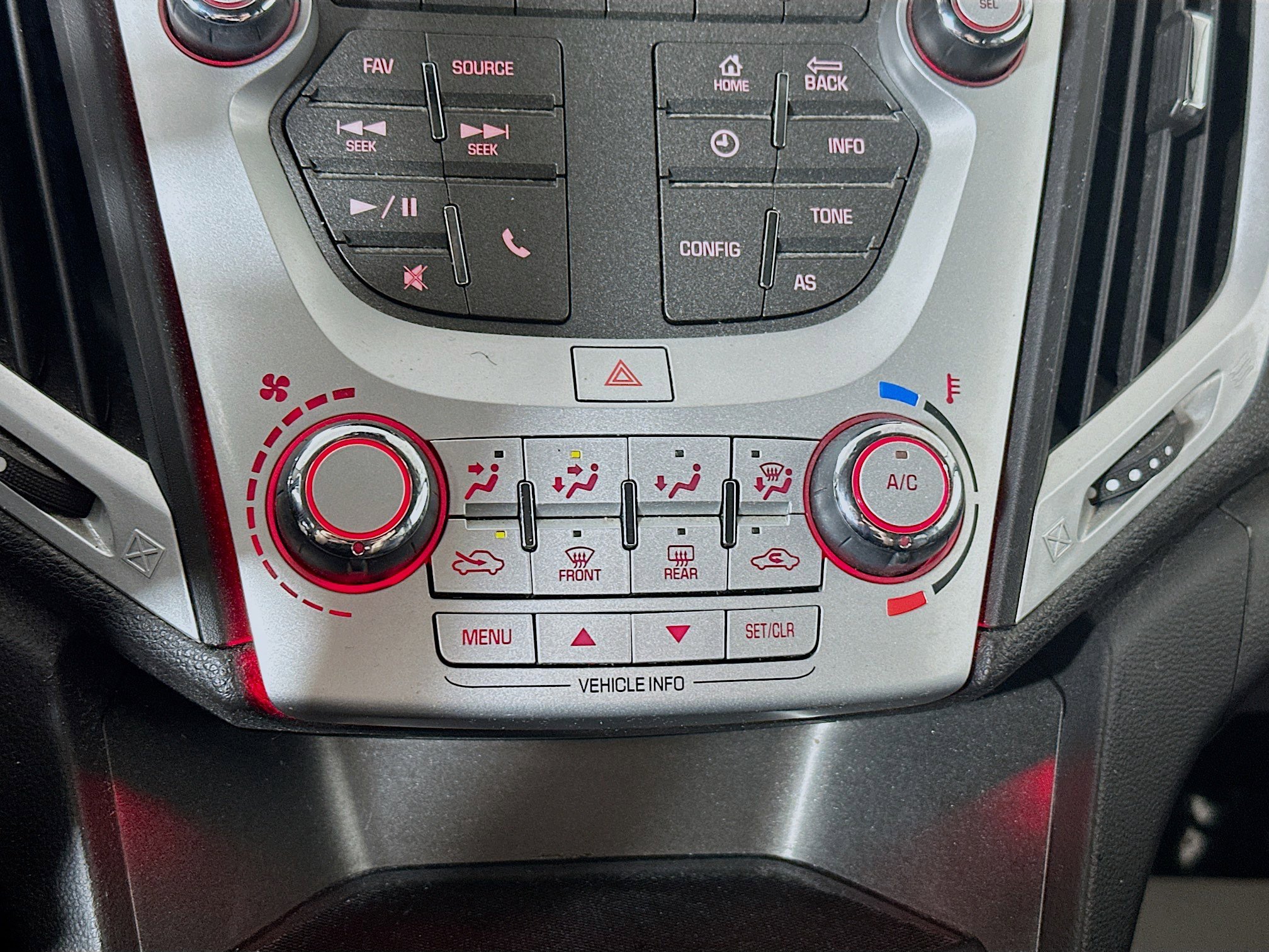 Used 2017 GMC Terrain SLE image 15