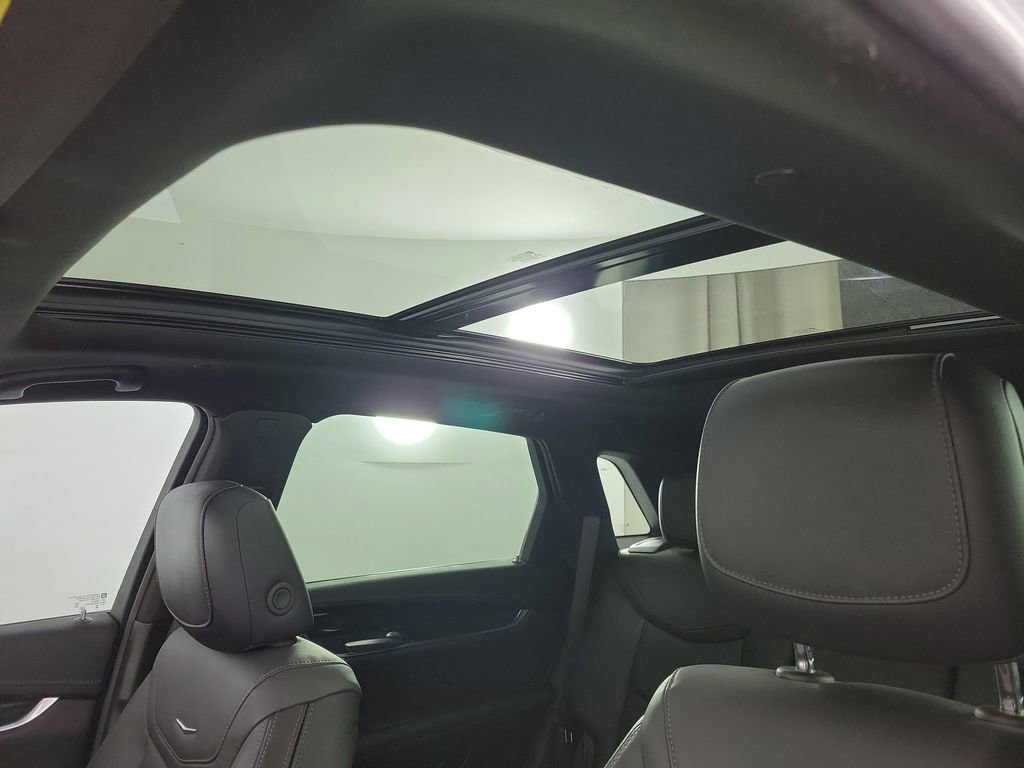 Certified 2024 Cadillac XT5 Premium Luxury image 17